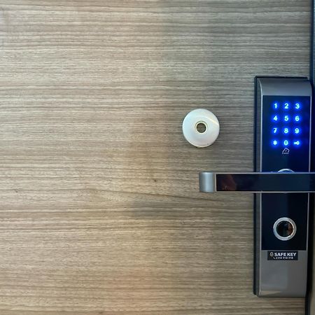 Luxury Downtown Apartment Α6 テッサロニキ エクステリア 写真