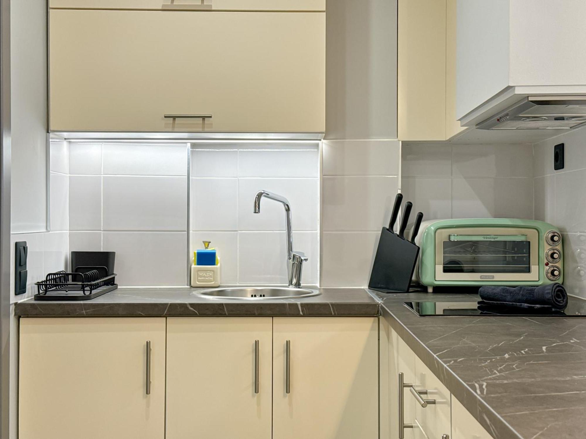 Luxury Downtown Apartment Α6 テッサロニキ エクステリア 写真
